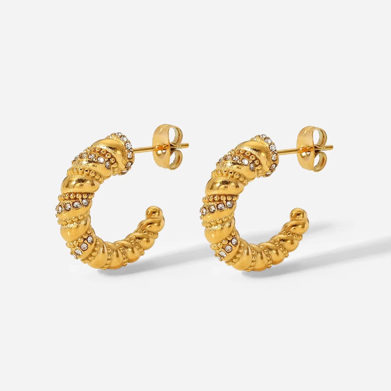 Artificial jewelleryAKaccessories