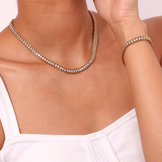 Artificial jewelleryAKaccessories