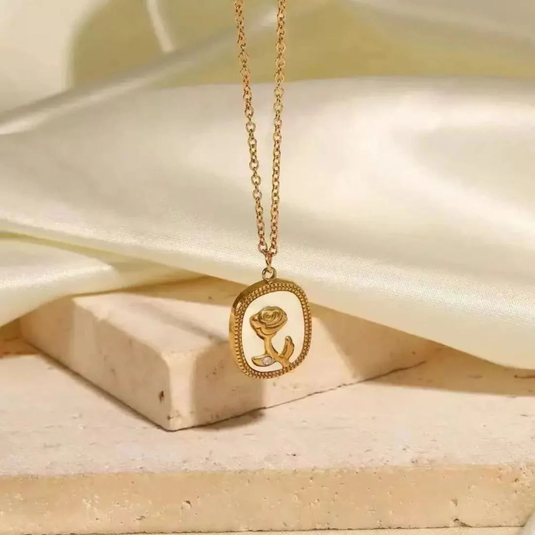 Zircon Rose Necklace