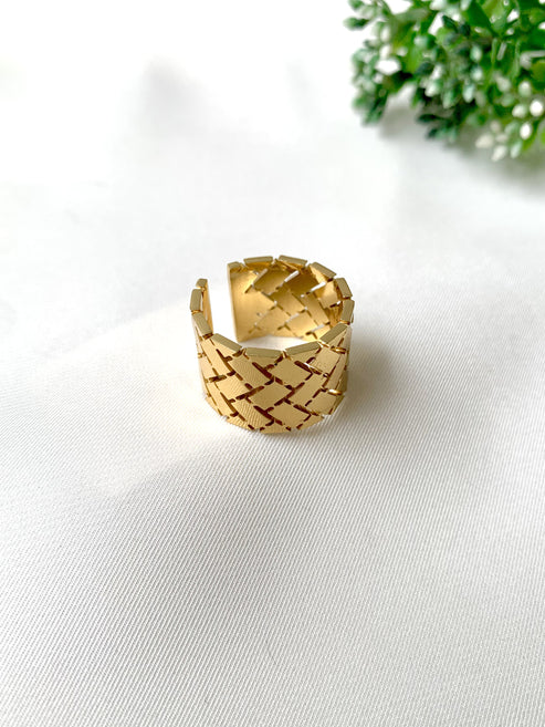 Golden Weave Ring